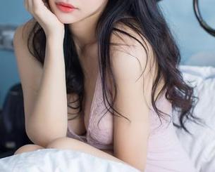 爱蜜社 – 乐薇Vivi的JK系列，分享图库里的小秘密，无意间让我多看了几眼。