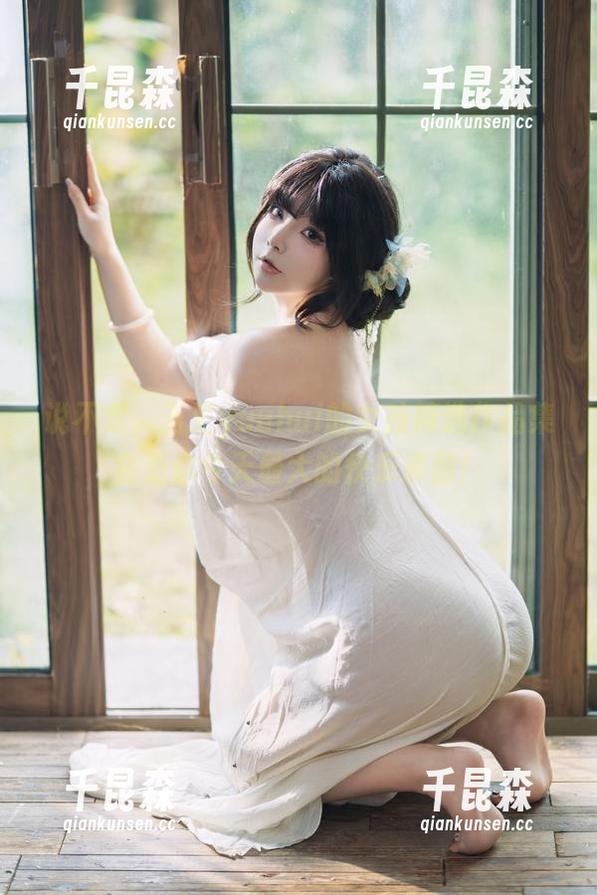 说不定，玉汇yuuhui的女孩精选作品集会是你今天最大的快乐来源！