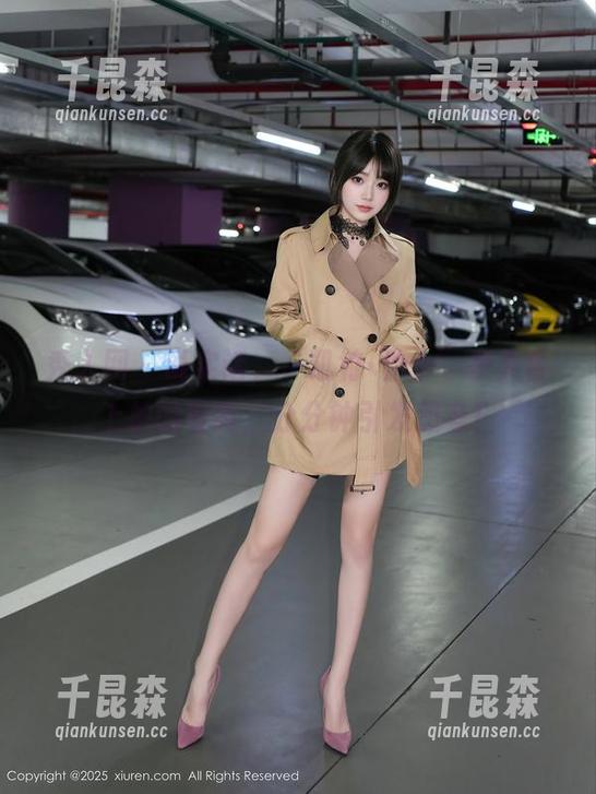 秀人网 - 说实话，“凯竹·廿十”在天台上拍的写真，分分钟引发思考！