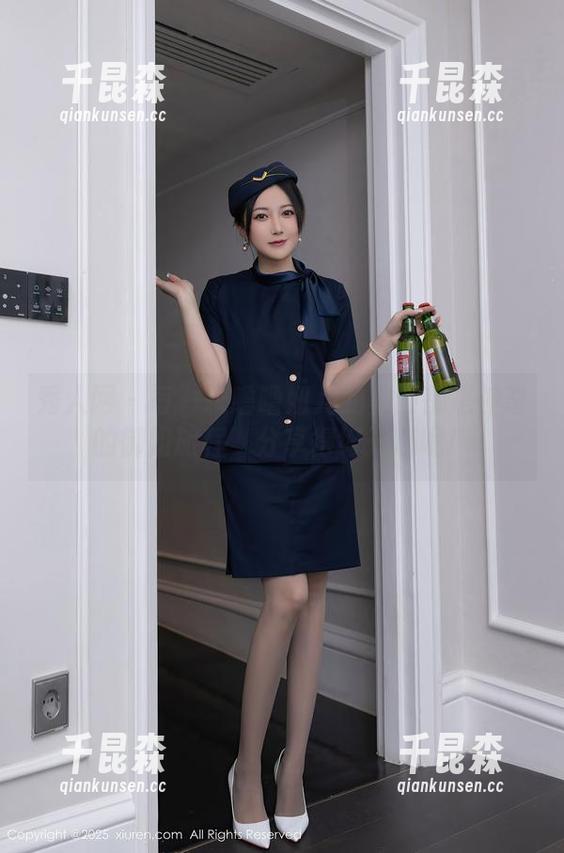秀人网 - 每一张噜噜妞儿的美图都是神奇的御姐旅程，分享得好开心呢！