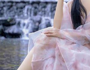 秀人网 – 娜娜baby又发图包啦！女王范儿满满的美图，你能抵挡得住吗？