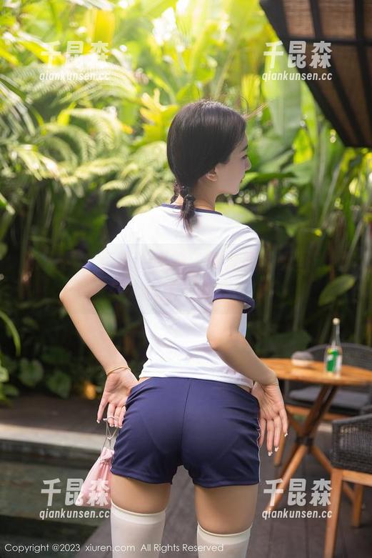秀人网 - 运动许愿单，戴允祺的无圣光图集：我想不再摔倒！
