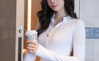 秀人网 – 果儿在写真中宛如女神，壁纸更新完毕，你的手机也要升级！
