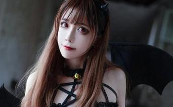 独一无二的翎柒菜菜，旗袍美图合集，权当你的无聊解药！