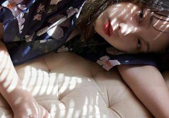 蜜桃社 – 月音瞳的修女，作品中暗藏不经意的诱惑。