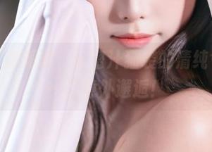下载高清美照，与蜜汁猫裘的清纯气息来一次意外邂逅！