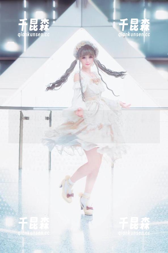 金鱼yui的教室——快来下载这本写真集，明天会上课的时候别当面红！