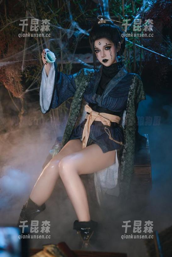 阿薰kaOri的私房菜：图片中的小狼狗厨娘