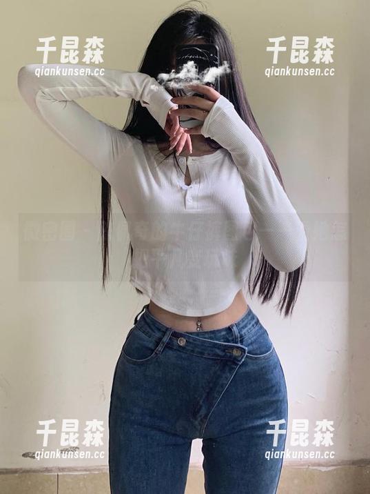 微密圈 - 陈佩奇的牛仔裤图包——看她怎把平凡变玩味