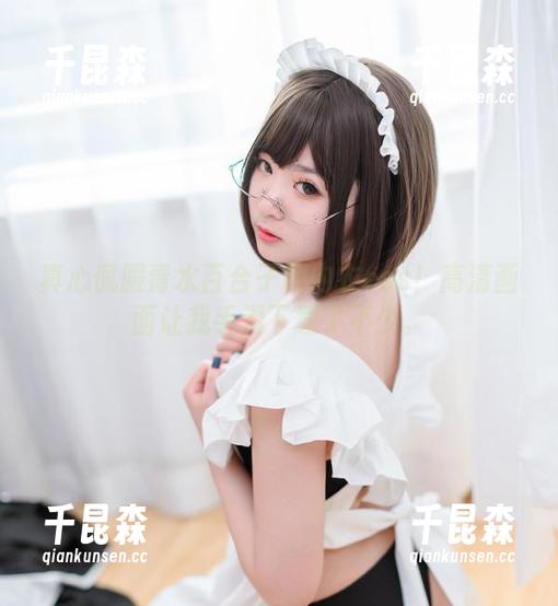 真心佩服青水百合子的内衣cos！高清画面让我手滑下载了不少。